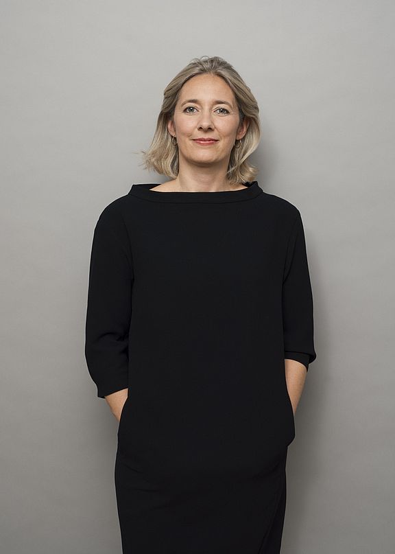 Anna-Giedke-bardehle-pagenberg-7428_810.jpg