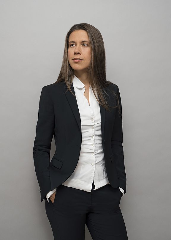 Phyllis-Graf-bardehle-pagenberg-2327_810.jpg